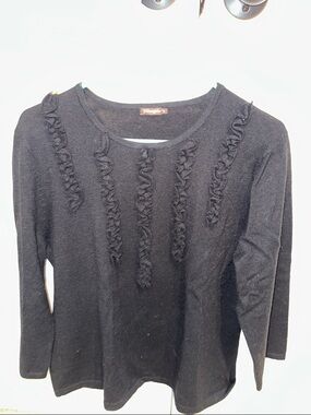 Ruffled Detail Black Crewneck Sweater - J. McLaughlin